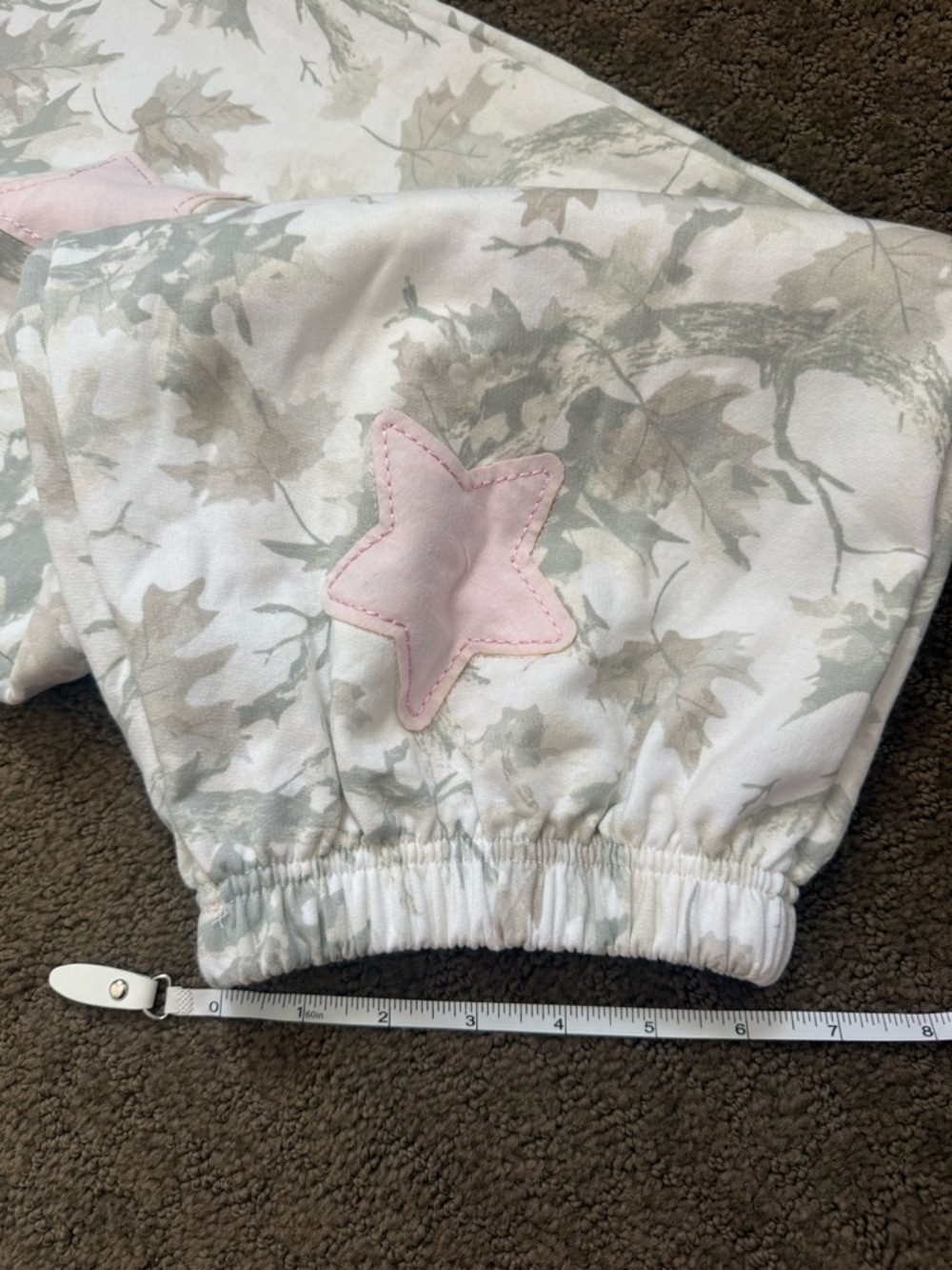 New Megan Moroney Graphic Camo Star Jogger Sweatpants pants size XS Viral Target - Picture 6 of 8